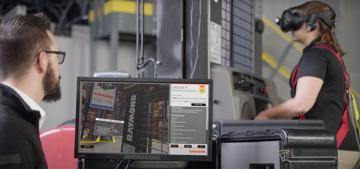 Capacitación VR de Raymond: entrenar operadores sin sacrificar equipos ni espacio